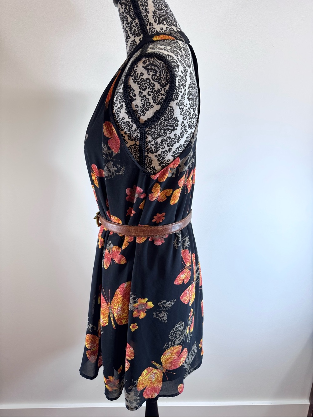 One Clothing Butterfly Black Halter Mini Dress with Pink & Yellow Print size LG - Picture 4 of 10